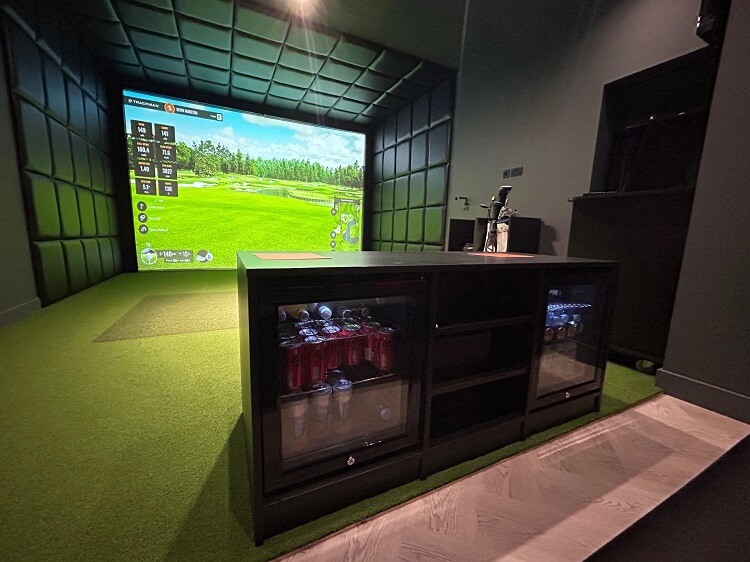 Golf simulator