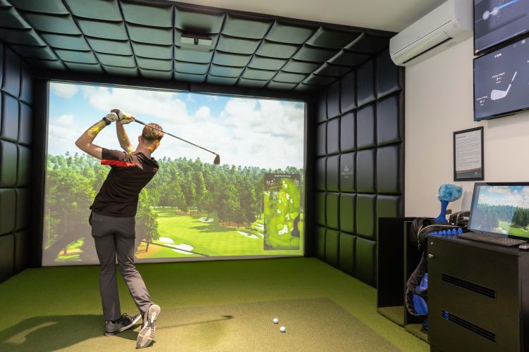 Simulators at World of Golf